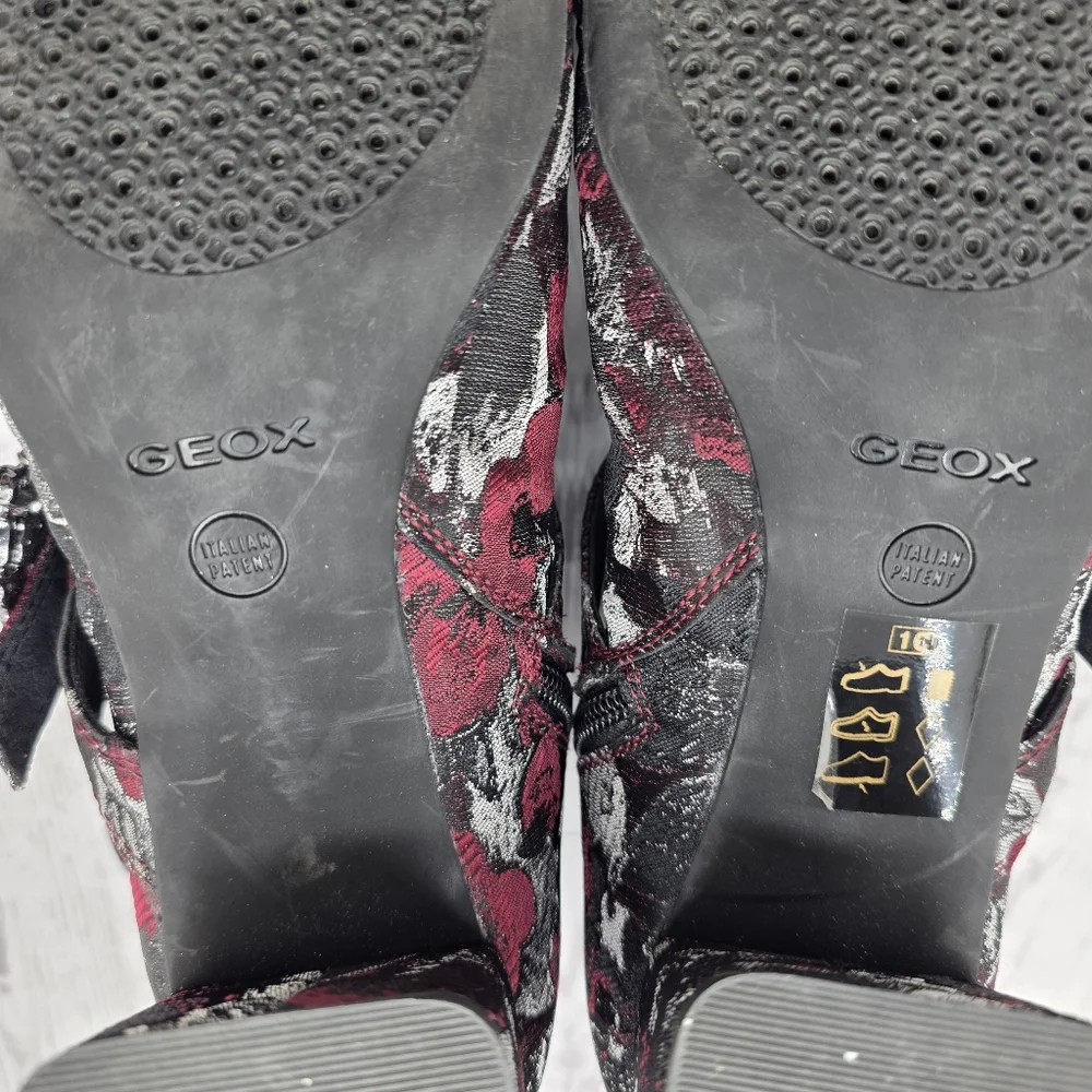 Geox Red and Black Floral Ankle Boots - Respira Technology 37.5/US7/7.5‎